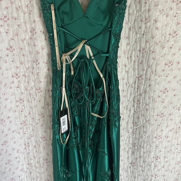 Faviana 11245 Dark Emerald Prom Dress - Picture 5 of 8